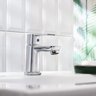 Смеситель для раковины BOOU B8289-1J хром