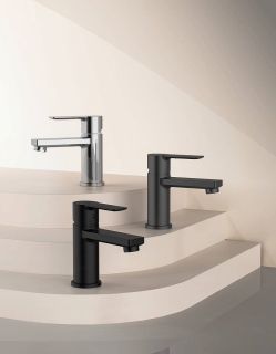 Смеситель для раковины Splenka S06.10.06 чёрный