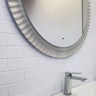 Зеркало Comforty Мадрид 00-00014159 90 см серый шёлк